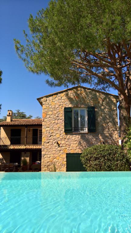 Villa Vuyani